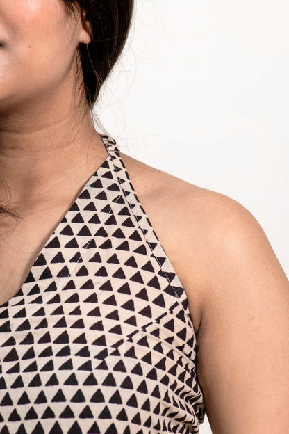 Niraa - Black and Off-white